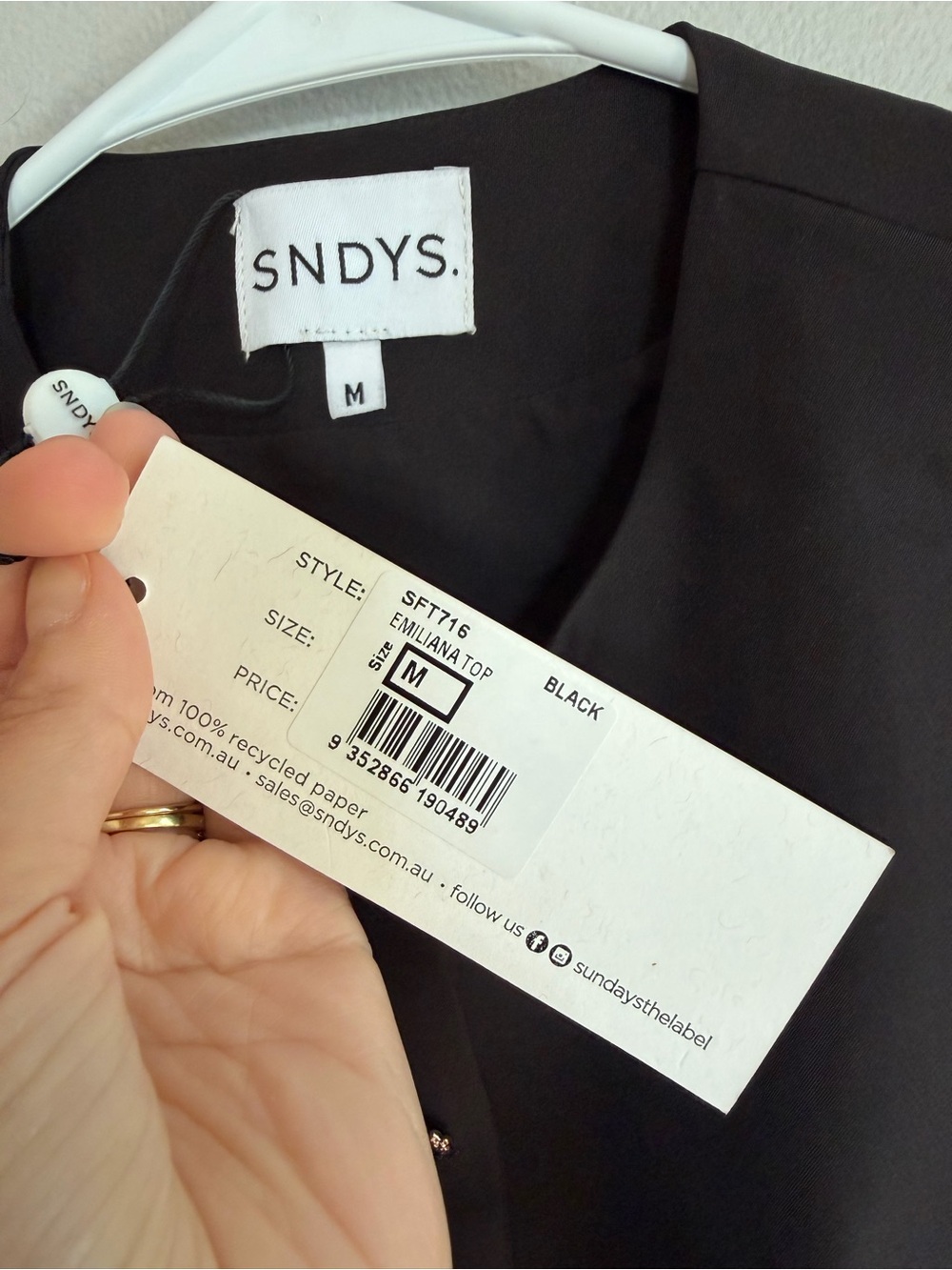 SNDYS x REVOLVE Emiliana Top Black Button Front Vest Sleeveless M NWT SFT716 - Picture 4 of 6